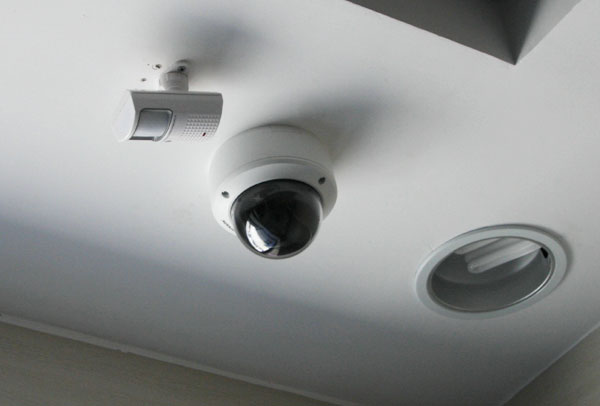 ����ϵ�y(t��ng)�O(ji��n)�خaƷ